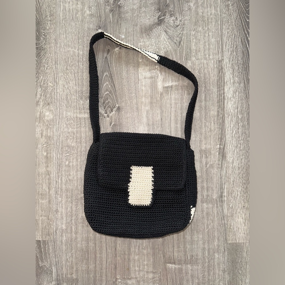 Black and White Crochet Shoulder Bag
